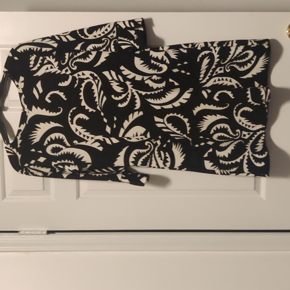Italian midi dress with sleeves